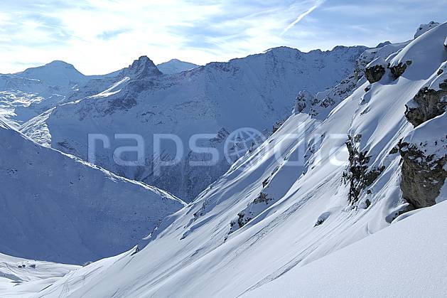 aa060556LE : Les Arcs, Savoie, Alpes. Europe, CEE, C02, C01 moyenne montagne, paysage (France).
