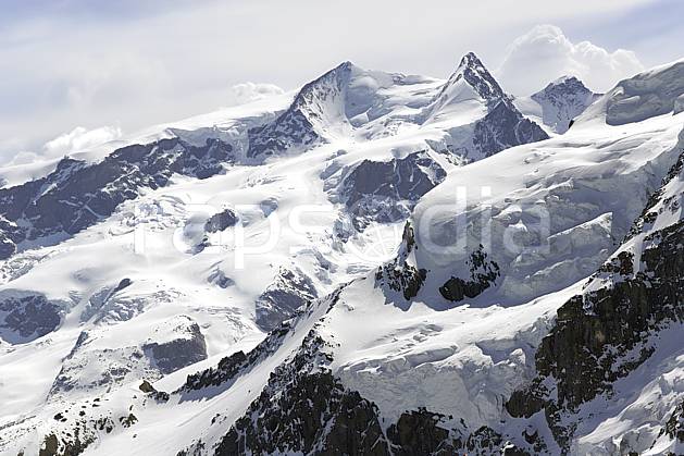 ba070367LE : Vue sur le massif du Mont Rose depuis les pistes de Zermatt, Alpes. Europe, glacier, C02 haute montagne, paysage (Suisse).
