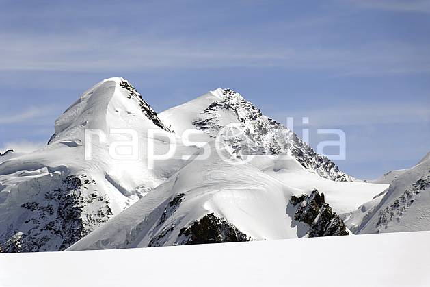 ba072097LE : Vue sur Castor et Polux depuis les pistes de Cervinia, Alpes. Europe, CEE, sommet, C02 haute montagne, paysage (Italie).