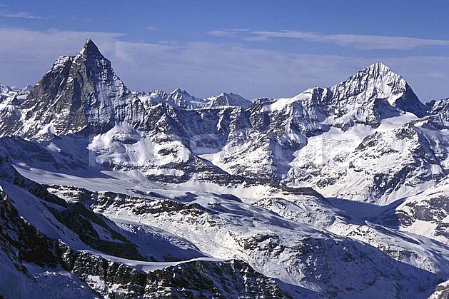 ba1113-15LE : Le Cervin, Alpes. Europe, ciel voilé, falaise, C02, C01 haute montagne, paysage (Suisse).