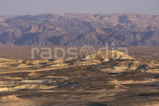ea1134-30LE : Désert du Negev. Proche Orient, ciel voilé, évasion, espace, pureté, C02, C01 désert, paysage, voyage aventure (Israël).