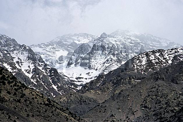 ea3144-01LE : Trek Maroc. Afrique, Afrique du nord, mauvais temps, C02, C01 moyenne montagne, paysage, voyage aventure (Maroc).