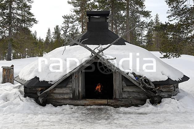 ee061757LE : Hutte traditionnelle, Vuotso, Laponie. Europe, CEE, cabane, cabane, C02, C01 environnement, habitation, voyage aventure (Finlande).