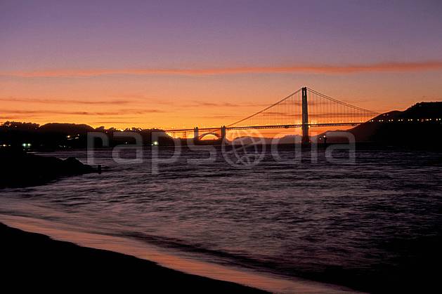 ee0672-37LE : Ville de San Francisco, Californie. Amérique du nord, coucher de soleil, nuit, pont, C02, C01 environnement, patrimoine, voyage aventure (Usa).
