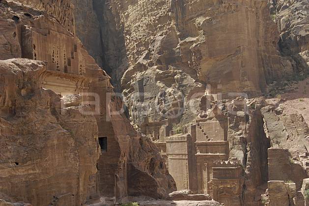 ee071009LE : Site de Petra. Moyen Orient, site, archéologique, C02 désert, environnement, patrimoine, paysage, voyage aventure (Jordanie).