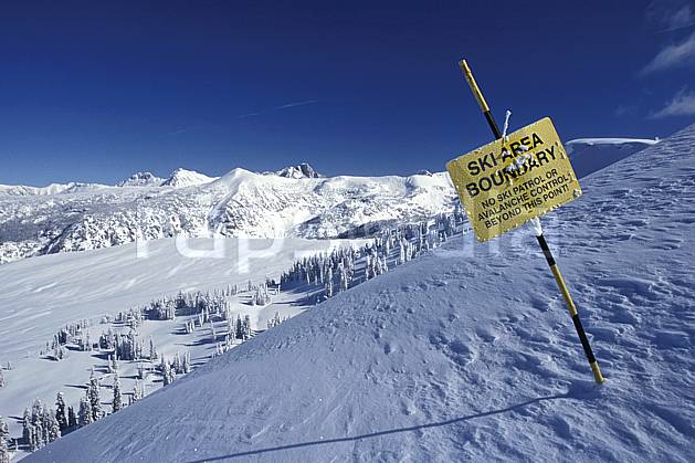 ee2937-07LE : Grand Targhee, Wyoming. Amérique du nord, ciel bleu, C02, C01 environnement, paysage, voyage aventure (Usa).