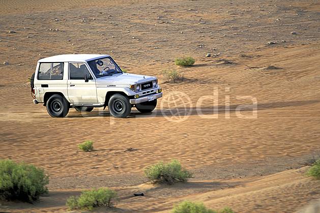 ef2836-31LE : 4x4, Désert Arabie Saoudite. 4x4 Afrique, Moyen Orient, sport, loisir, action, sport mécanique, voiture, voiture, C02, C01 désert, transport, voyage aventure (Arabie-Saoudite).